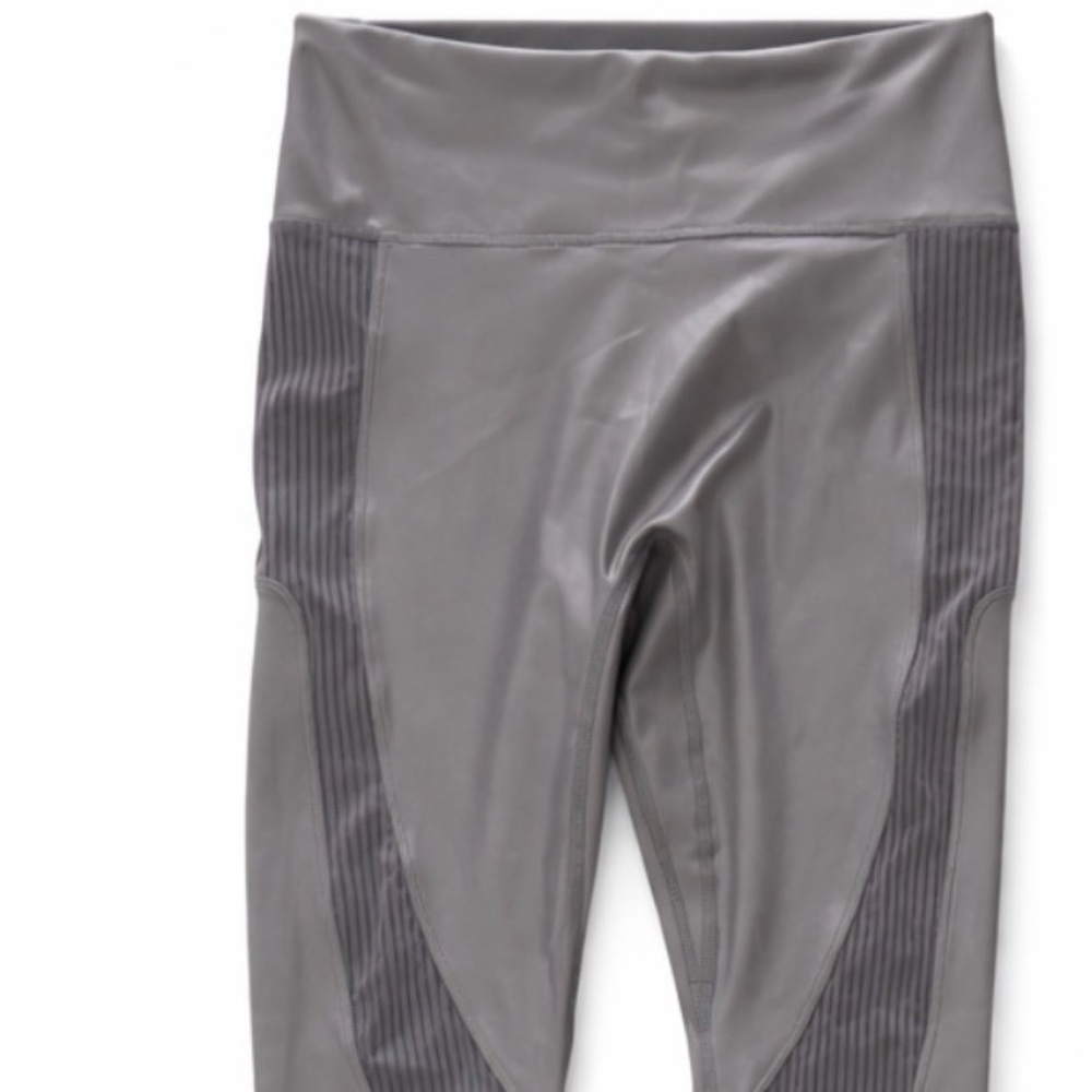 Fabletics Gray Leggings